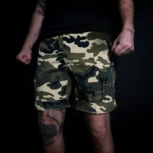 Шорты карго зеленый камуфляж